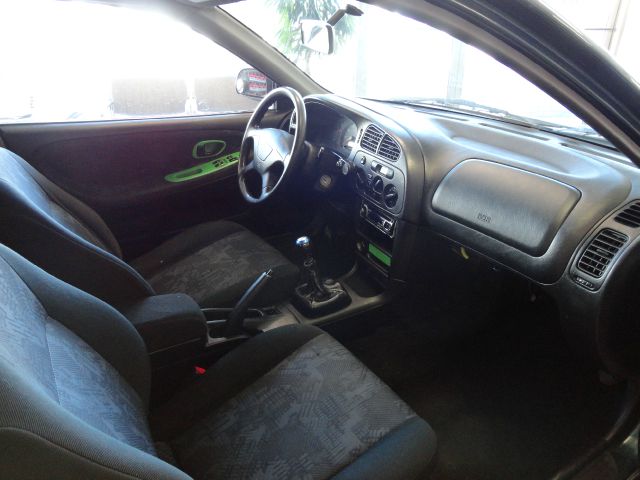 2002 Mitsubishi Mirage 4WD Ext Cab LT