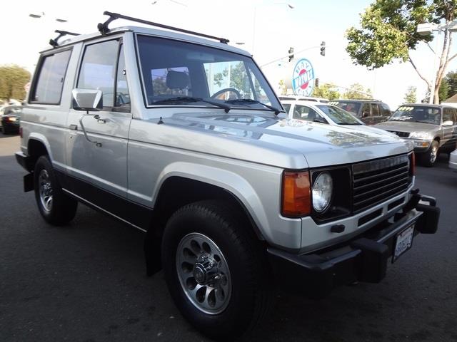 1988 Mitsubishi Montero SD SE 4DR FWD