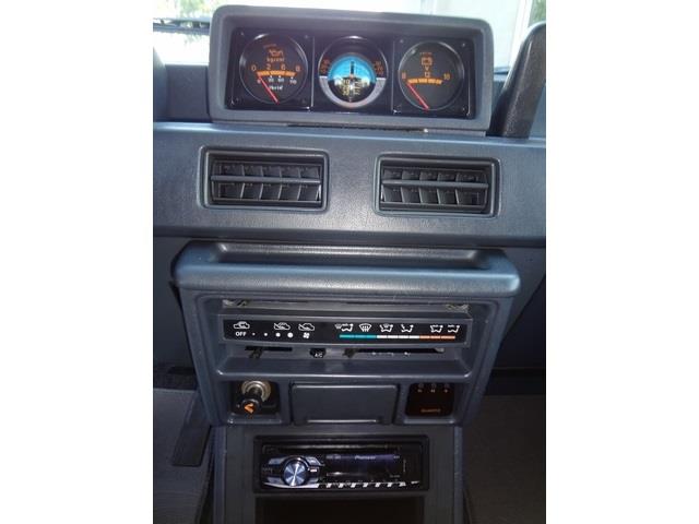 1988 Mitsubishi Montero SD SE 4DR FWD