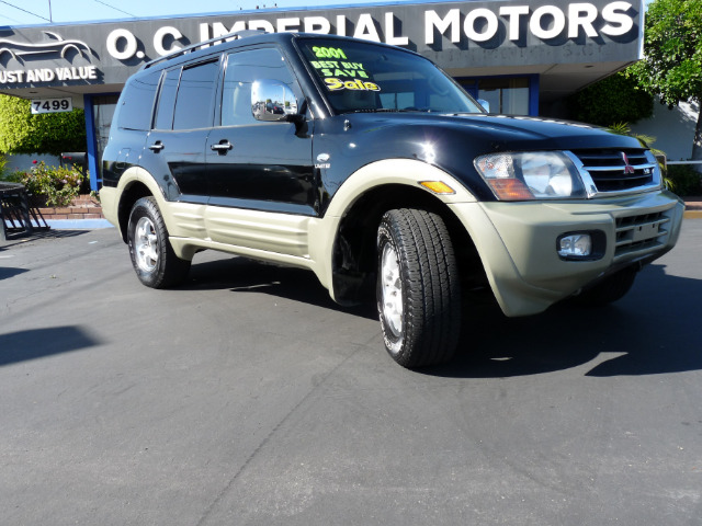 2001 Mitsubishi Montero Super