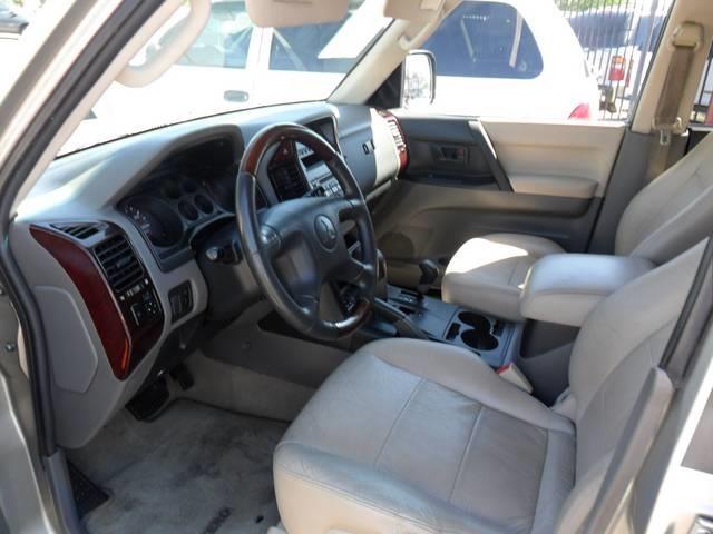 2001 Mitsubishi Montero SLT 25