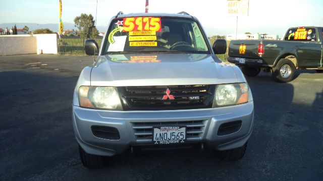 2001 Mitsubishi Montero T6 Sport Utility 4D