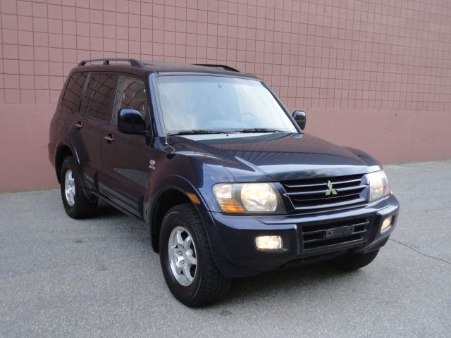 2002 Mitsubishi Montero Navigation Sunroof DVD