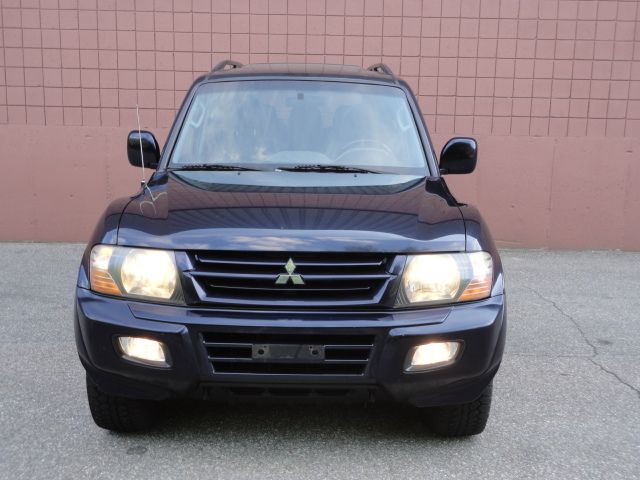 2002 Mitsubishi Montero Navigation Sunroof DVD