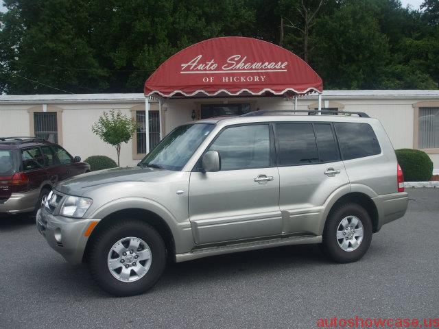2003 Mitsubishi Montero SLT 25