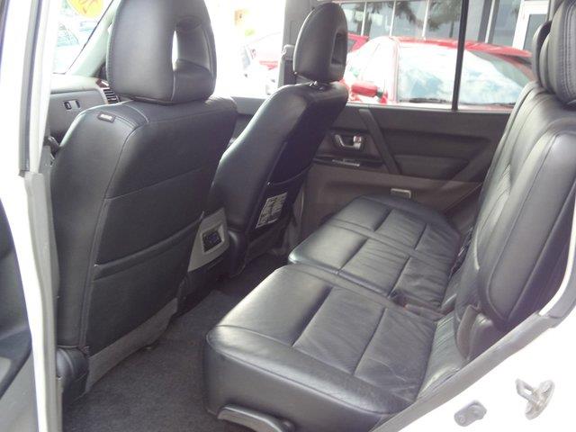 2004 Mitsubishi Montero 4DR