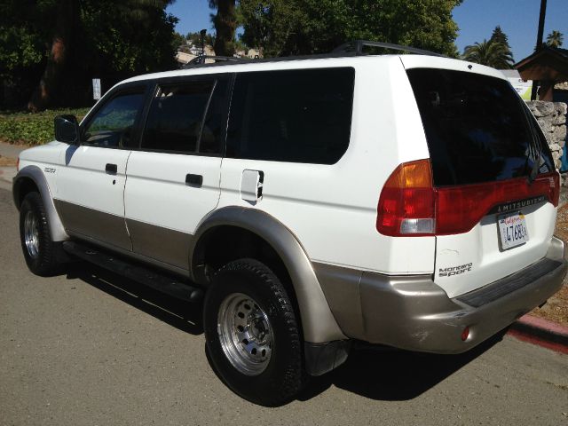1997 Mitsubishi Montero Sport 3.2