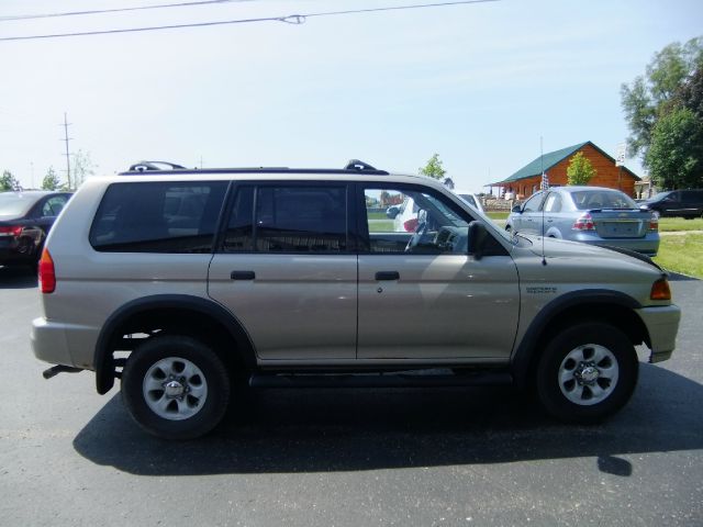 1999 Mitsubishi Montero Sport 3.2
