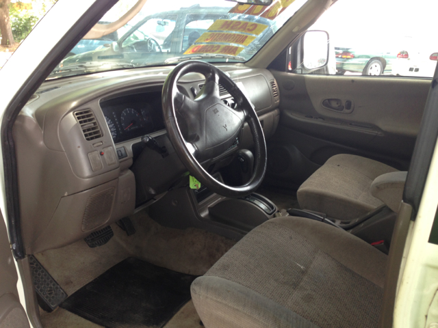 1999 Mitsubishi Montero Sport Reg Cab 159.5 WB C5B