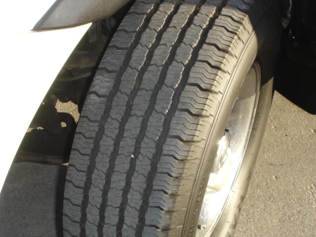 2000 Mitsubishi Montero Sport XLS