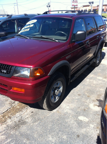 2000 Mitsubishi Montero Sport Hatchback S Sport