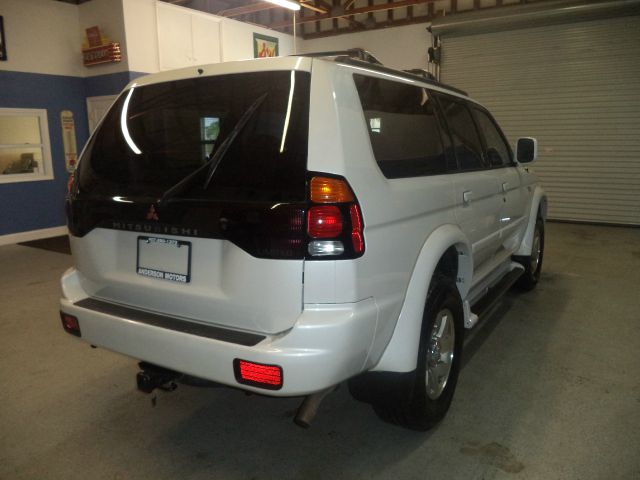 2000 Mitsubishi Montero Sport I Limited