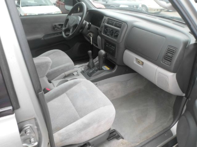 2000 Mitsubishi Montero Sport 3.2