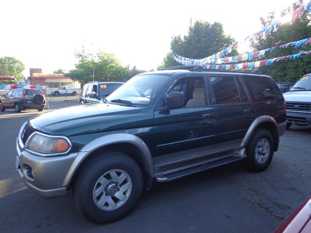 2000 Mitsubishi Montero Sport Reg Cab 159.5 WB C5B