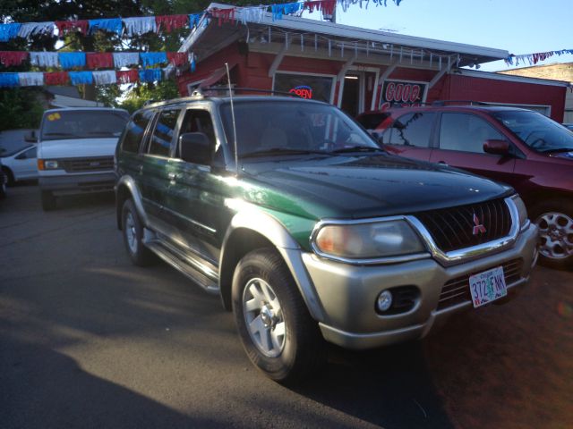 2000 Mitsubishi Montero Sport Reg Cab 159.5 WB C5B