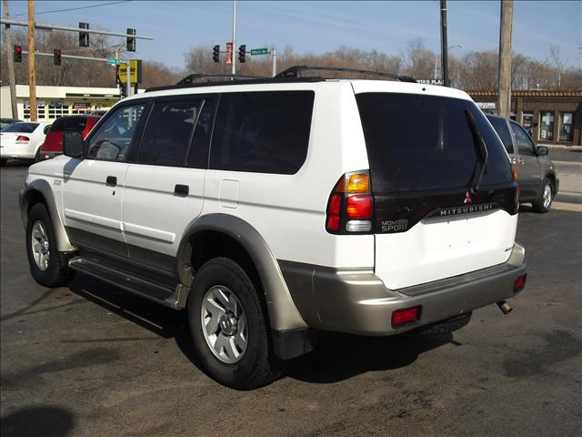 2000 Mitsubishi Montero Sport Touring W/nav.sys