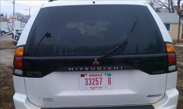 2000 Mitsubishi Montero Sport SLT 25