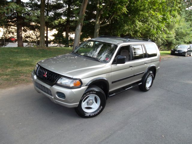 2000 Mitsubishi Montero Sport 3.0cl W/leath