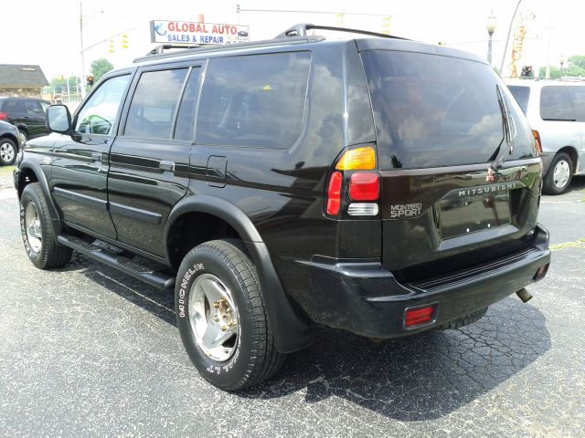 2000 Mitsubishi Montero Sport 3.2