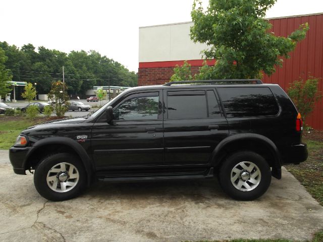 2001 Mitsubishi Montero Sport 2.0T Quattro Special Edition PKG