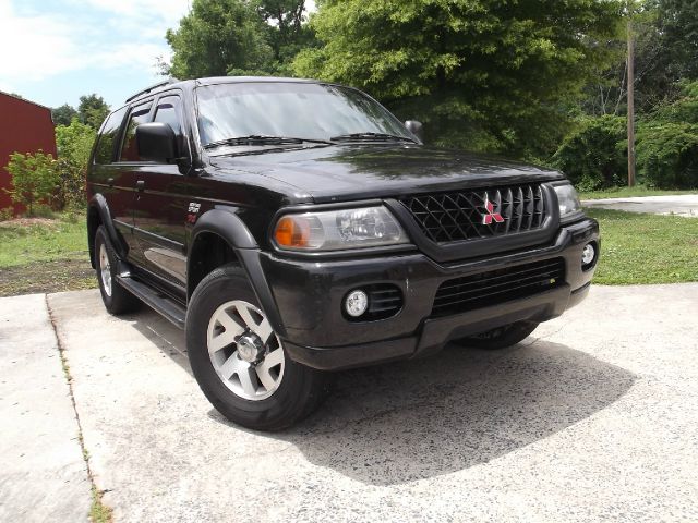 2001 Mitsubishi Montero Sport 2.0T Quattro Special Edition PKG