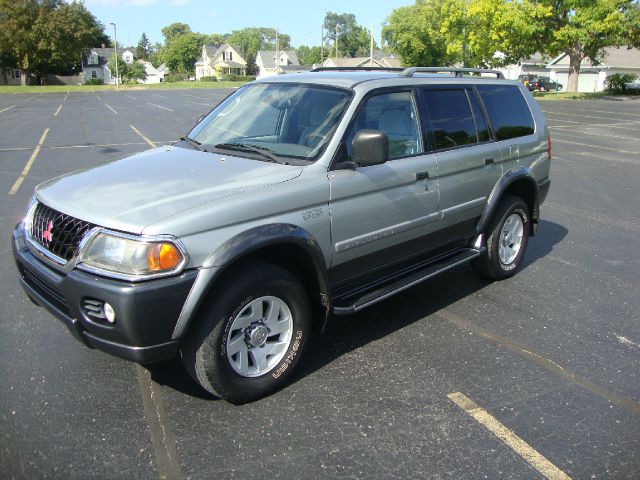 2001 Mitsubishi Montero Sport Reg Cab 159.5 WB C5B