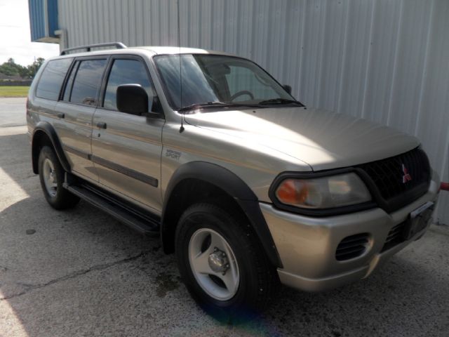 2001 Mitsubishi Montero Sport 3.0cl W/leath