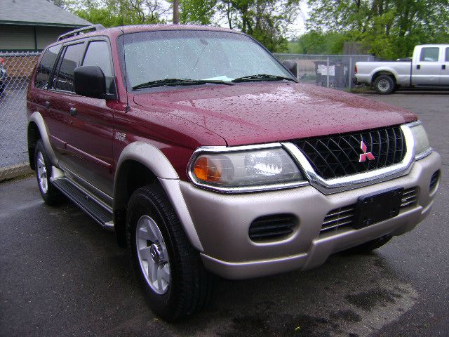 2001 Mitsubishi Montero Sport Reg Cab 159.5 WB C5B