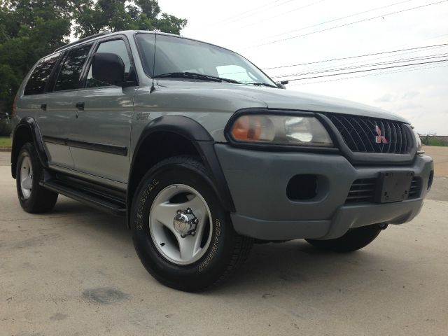 2001 Mitsubishi Montero Sport 3.0cl W/leath