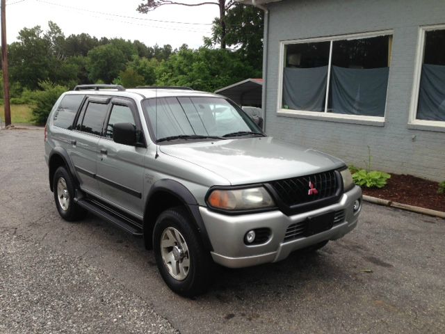 2001 Mitsubishi Montero Sport 2.0T Quattro Special Edition PKG