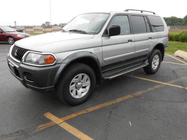 2001 Mitsubishi Montero Sport Reg Cab 159.5 WB C5B