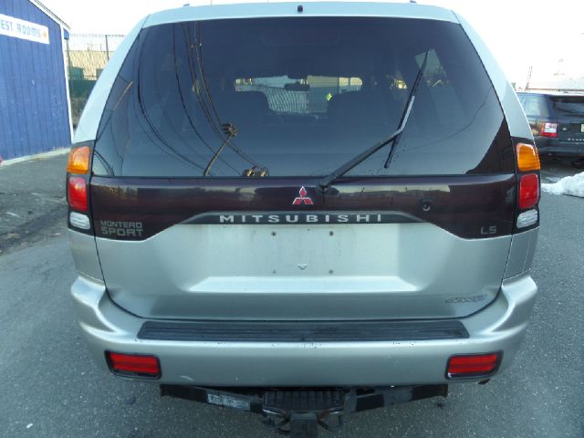 2001 Mitsubishi Montero Sport 3.2