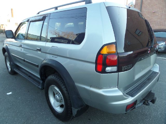 2001 Mitsubishi Montero Sport 3.2