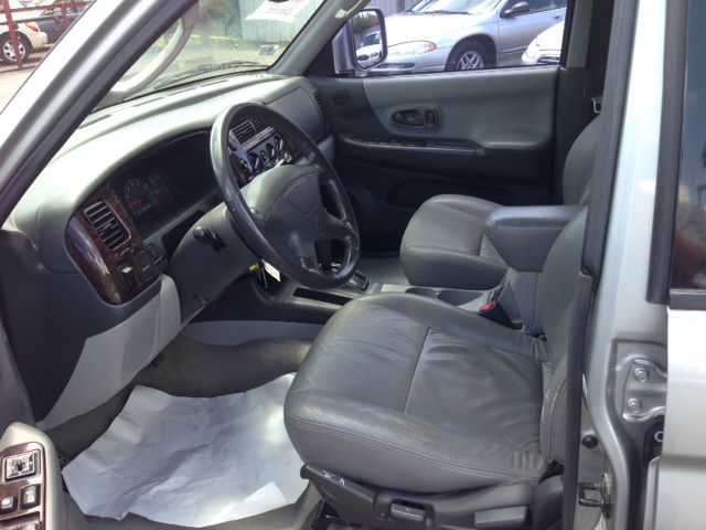 2001 Mitsubishi Montero Sport I Limited