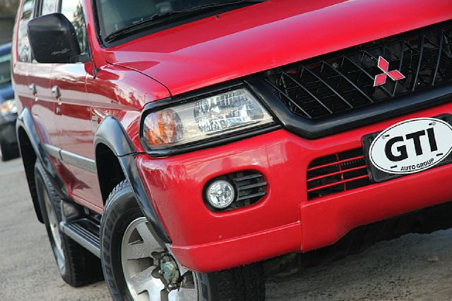 2001 Mitsubishi Montero Sport REG CAB 120.5 WB