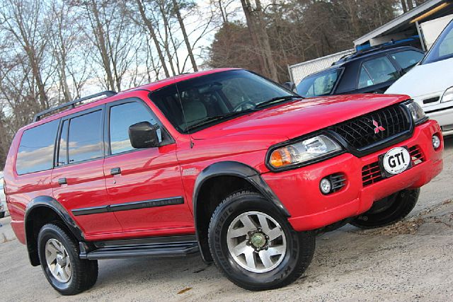 2001 Mitsubishi Montero Sport REG CAB 120.5 WB