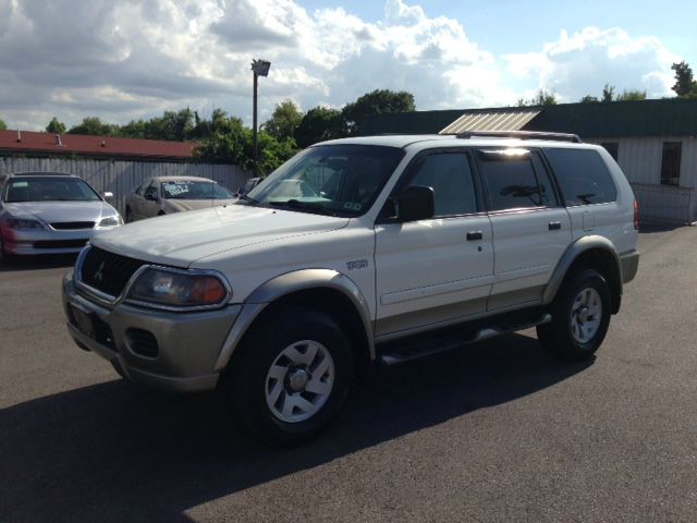 2002 Mitsubishi Montero Sport Reg Cab 159.5 WB C5B
