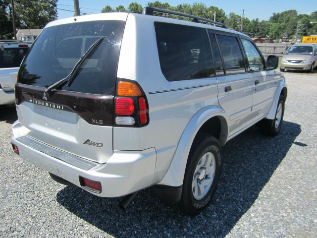 2002 Mitsubishi Montero Sport Reg Cab 159.5 WB C5B