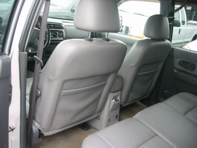 2002 Mitsubishi Montero Sport Super