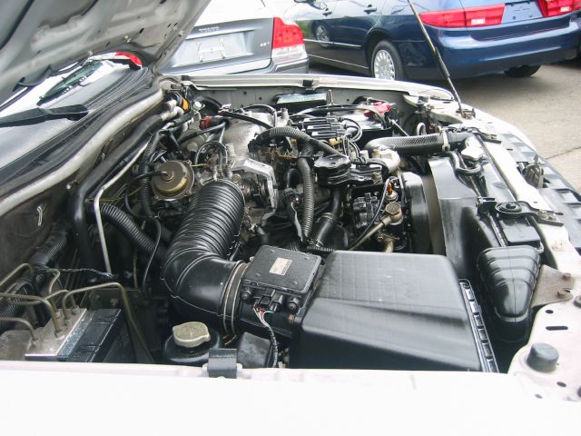 2002 Mitsubishi Montero Sport Super