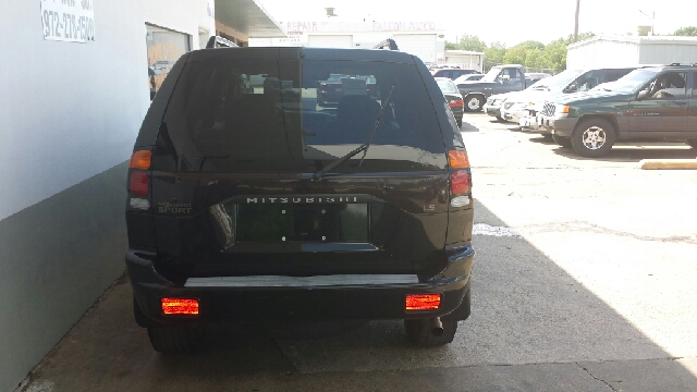 2002 Mitsubishi Montero Sport 3.0cl W/leath