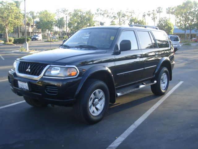 2002 Mitsubishi Montero Sport Reg Cab 159.5 WB C5B
