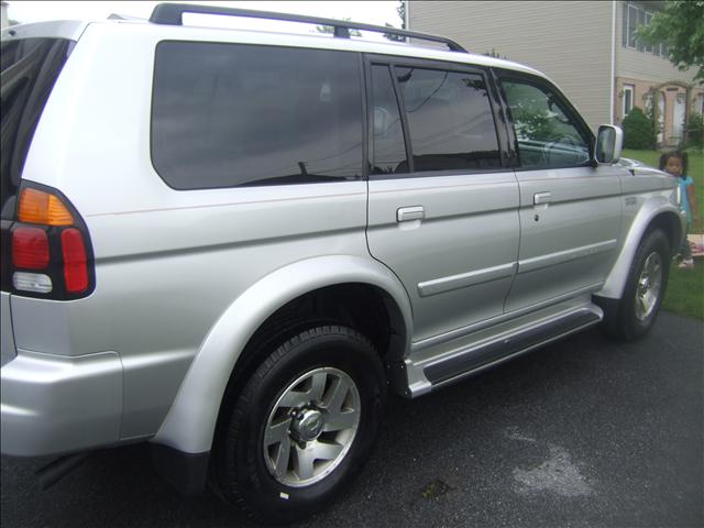 2002 Mitsubishi Montero Sport Ex - Suv