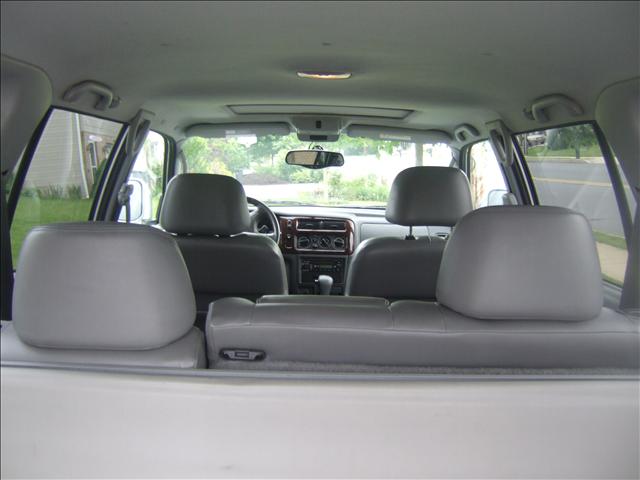 2002 Mitsubishi Montero Sport Ex - Suv