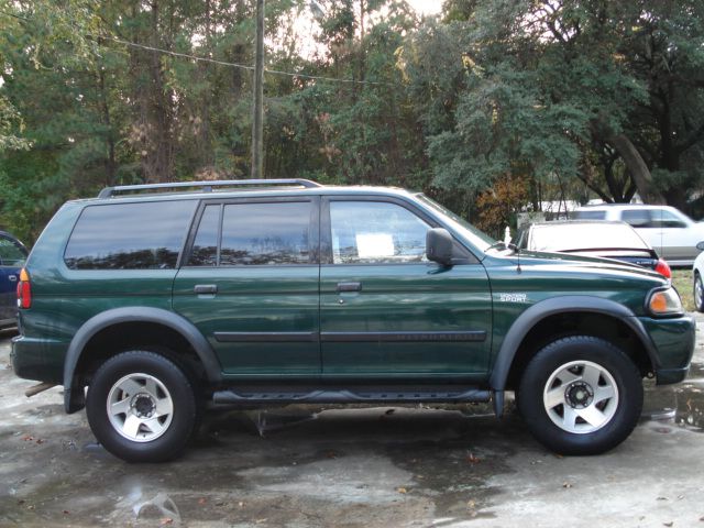 2002 Mitsubishi Montero Sport 3.0cl W/leath