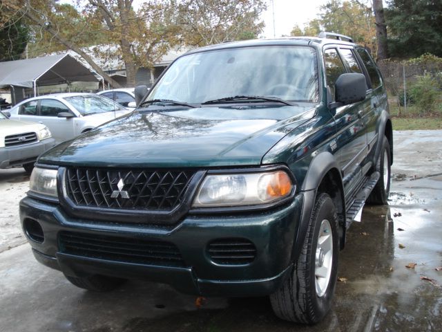 2002 Mitsubishi Montero Sport 3.0cl W/leath
