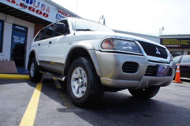 2002 Mitsubishi Montero Sport Reg Cab 159.5 WB C5B