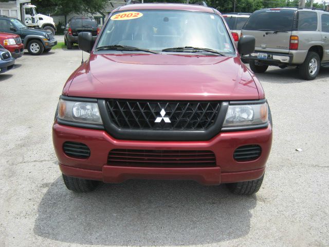 2002 Mitsubishi Montero Sport GSX