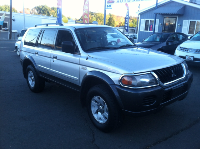 2002 Mitsubishi Montero Sport Reg Cab 159.5 WB C5B