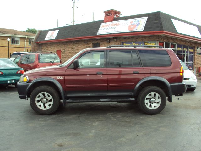 2002 Mitsubishi Montero Sport Reg Cab 159.5 WB C5B
